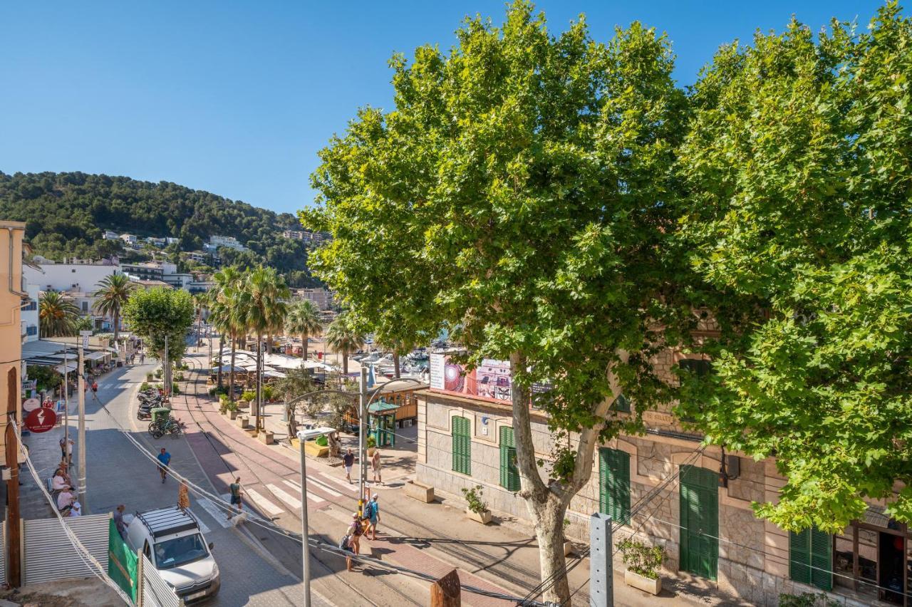 Seafront Apartment In Port Soller Puerto de Sóller エクステリア 写真