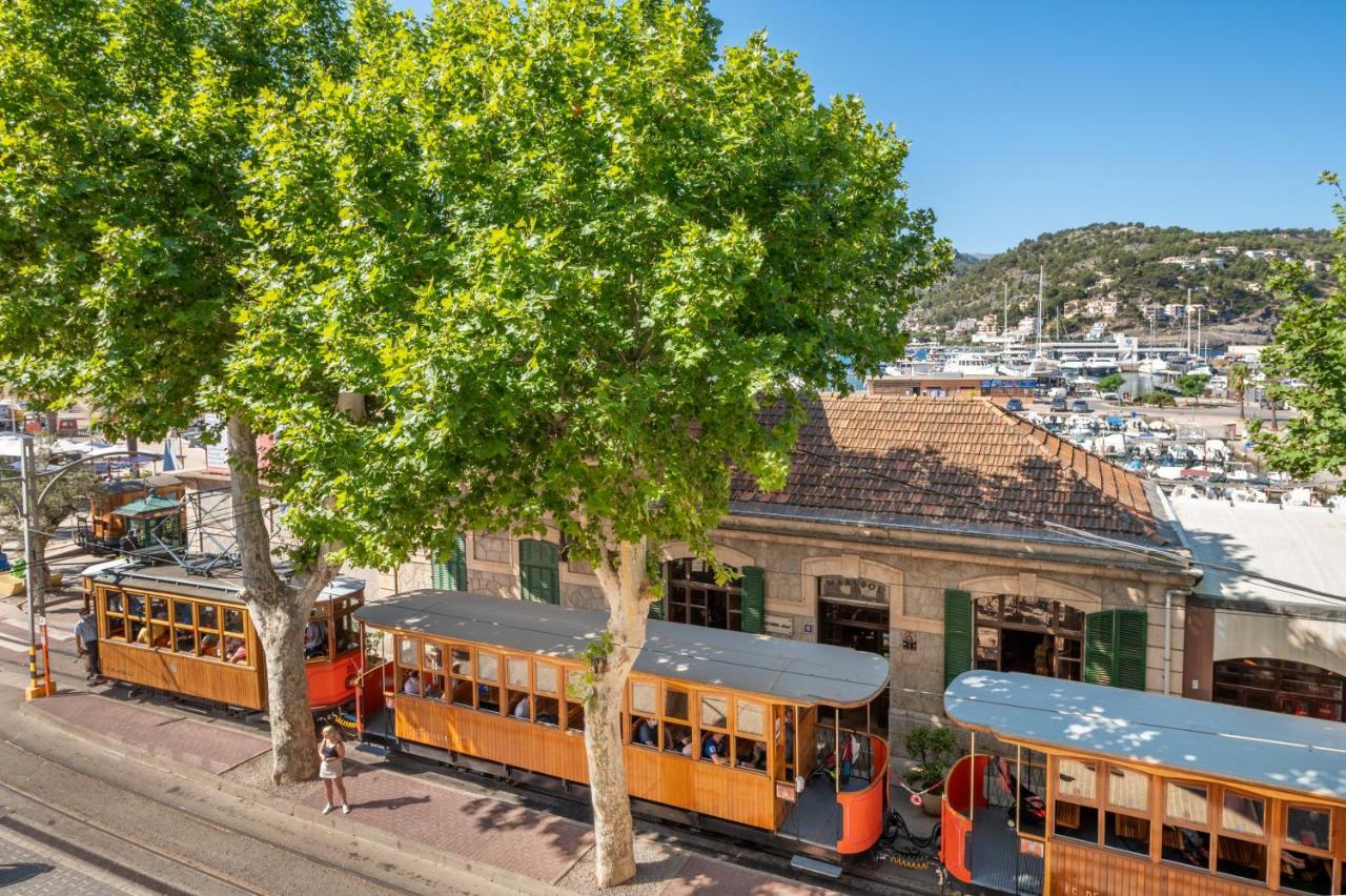 Seafront Apartment In Port Soller Puerto de Sóller エクステリア 写真